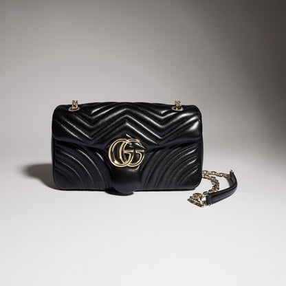 GUCCI GG Marmont medium shoulder bag