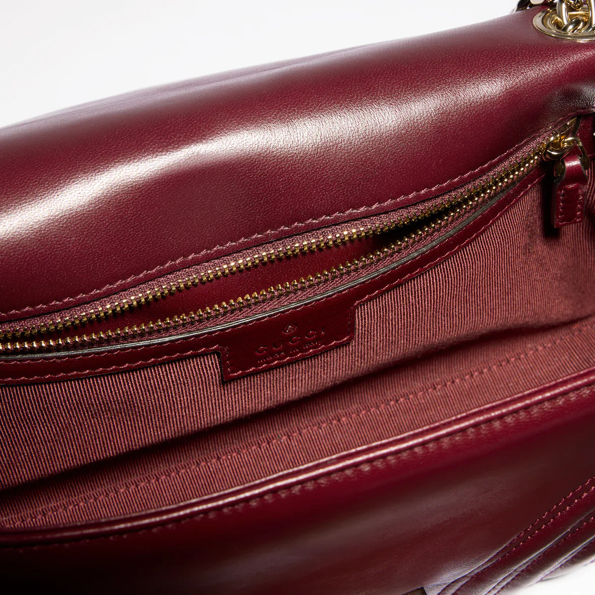 GUCCI GG Marmont medium shoulder bag