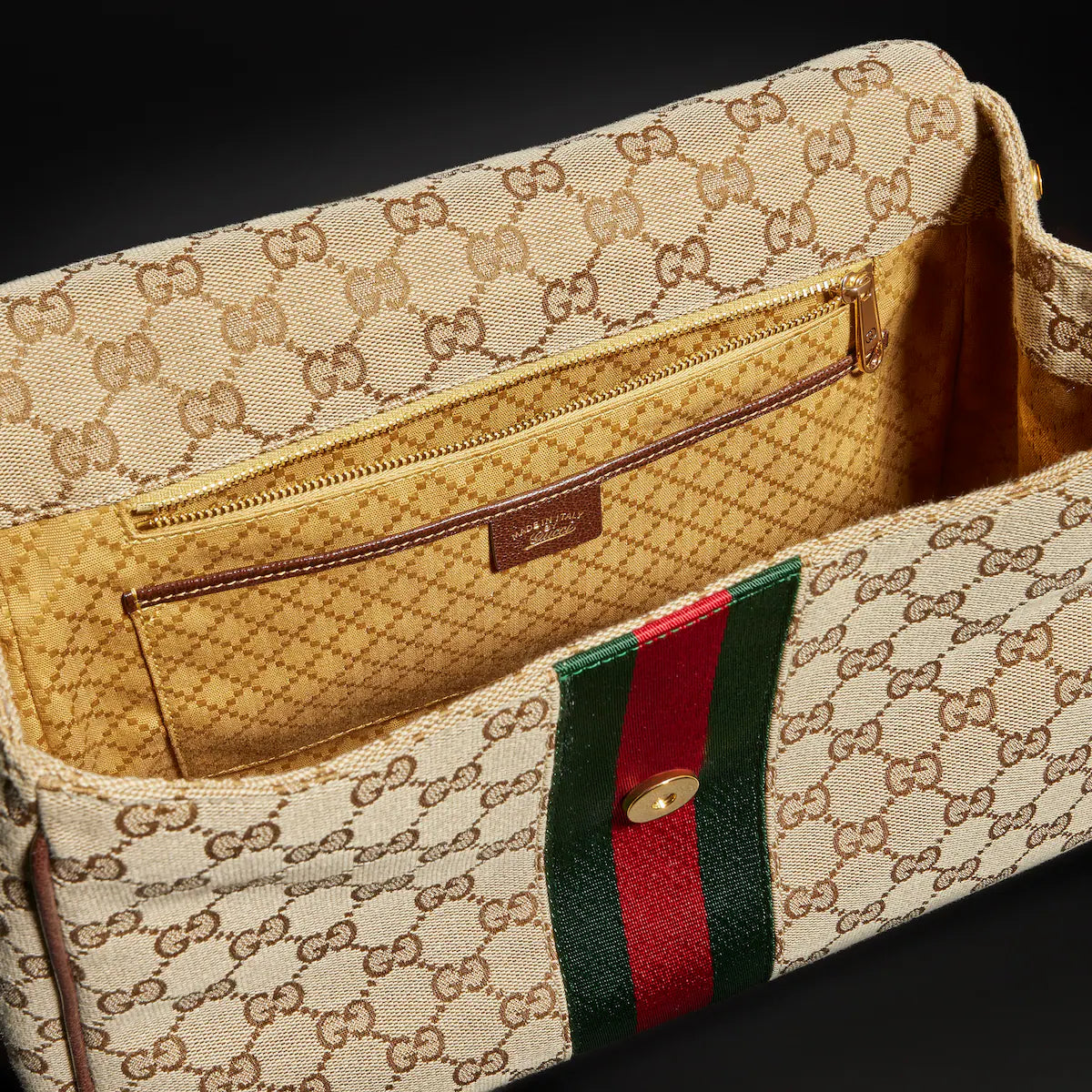 GUCCI Paparazzo medium top handle bag